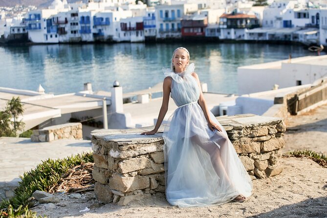 1 Hour Private Photo Session In Mykonos - Little Venice brings color and sea views