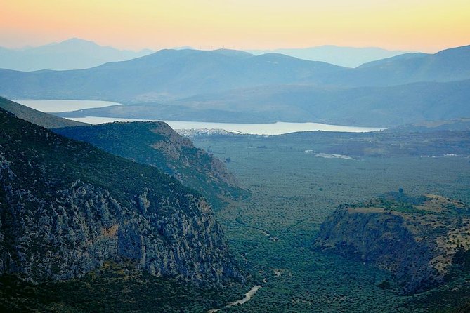 2 Day Private Tour Of Delphi, Thermopylae & Meteora From Athens - The private vehicle and guide setup