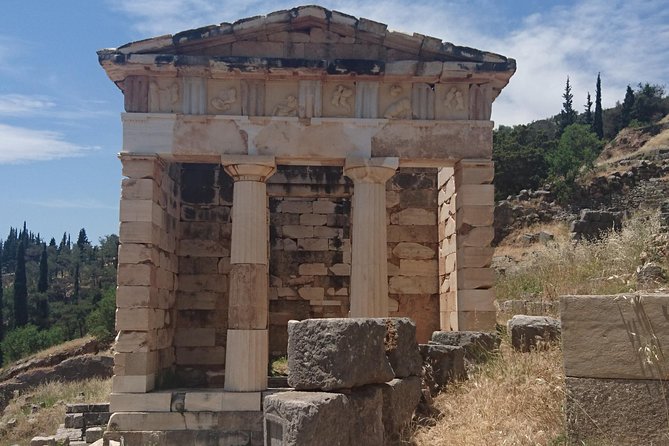 3-Day Classical Greece Tour: Epidaurus, Mycenae, Nafplion, Olympia, Delphi - Day three: Delphi and the return to Athens