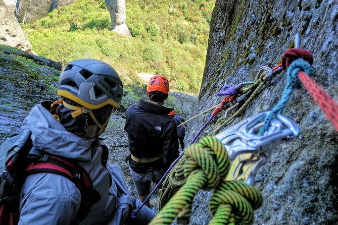 3-Hour Hiking and Scramble Guided Tour of Great Saint in Meteora - Meeting in Kastraki at 8:30 am