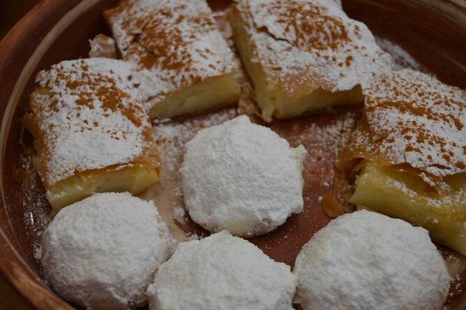 3in1; Cycling, sightseeing, tasting - Acronafplia, Palamidi, and Bourtzi from two wheels