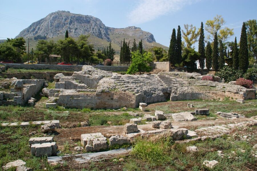 4-Day Tour of Mycenae, Epidaurus, Olympia, Delphi & Meteora - How hard is the tour?