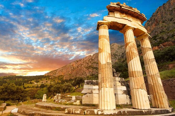 4day Spanish tour in Epidaurus Mycenae Olympia Delphi and Meteora - Why this circuit works for first-time Greece visitors