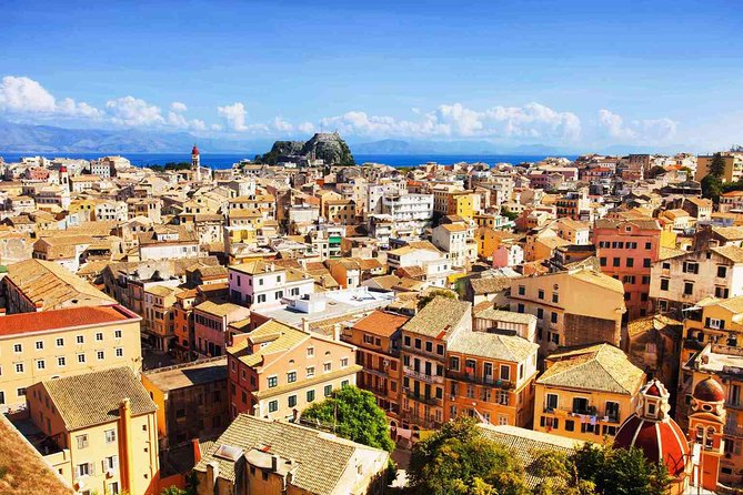 Achilleion Palace and Corfu Old Town Tour - Guides, group size, and the bus ride