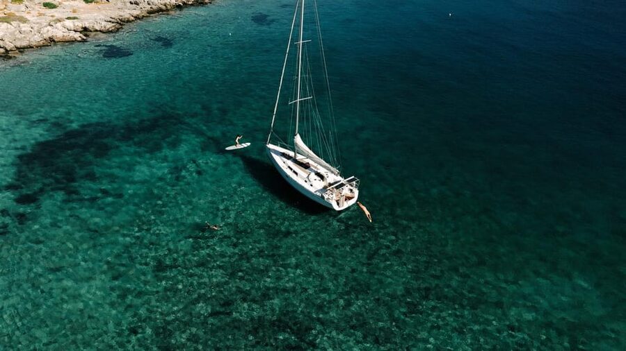 Agios Nikolaos: Golden Hour Sailboat Tour with Wine & Snacks - Seeing Spinalonga without going ashore