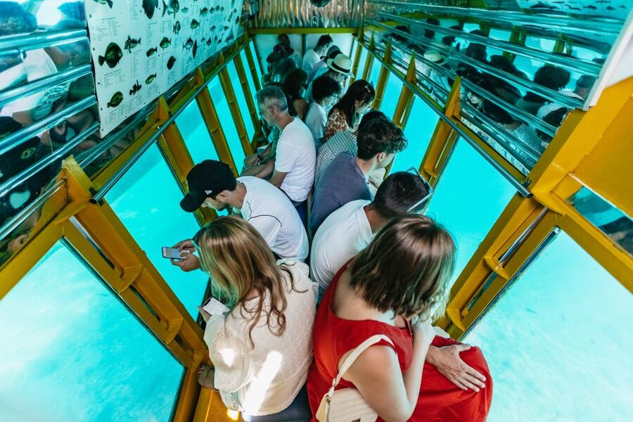 Agios Nikolaos: Semi-Submarine Cruise - Watching fish around Agioi Pantes Island
