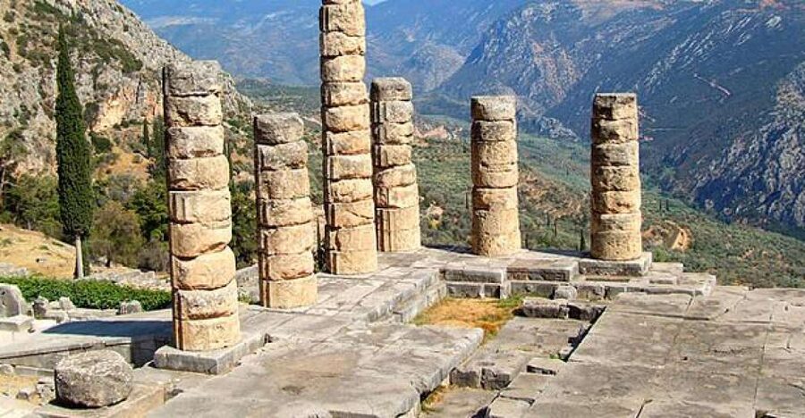 Ancient Delphi Full-Day Tour from Athens - Castalia Spring and the Sacred Way to Apollo