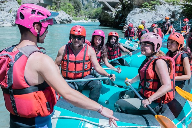 Arachthos white water river Rafting: Plaka's Bridge- Tzari - Finishing at Tzari and returning to base