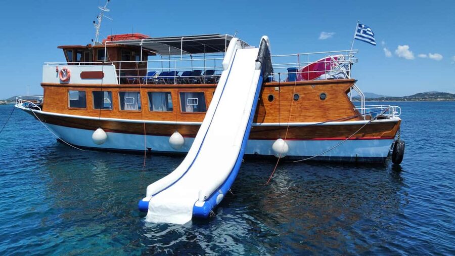 Argostoli: Full-Day Boat Cruise with Lunch - Key points to know before booking