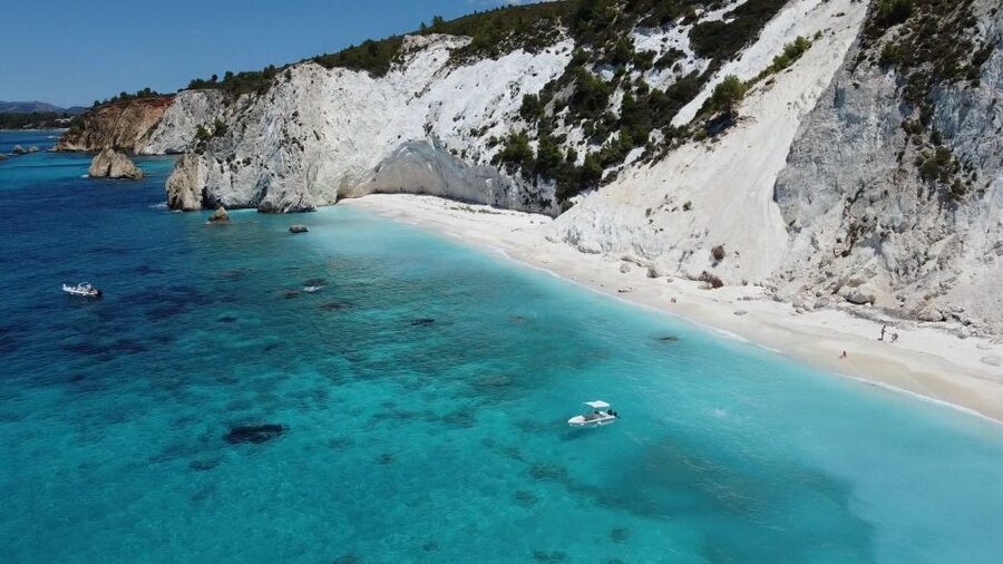 Argostoli: Full-Day Boat Cruise with Lunch - Xi Beach and the red-sand finish