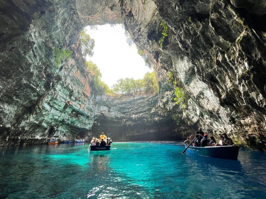 Argostoli: Melissani Lake, Drogarati Cave, and Myrtos Beach - What this four-hour Kefalonia tour really covers