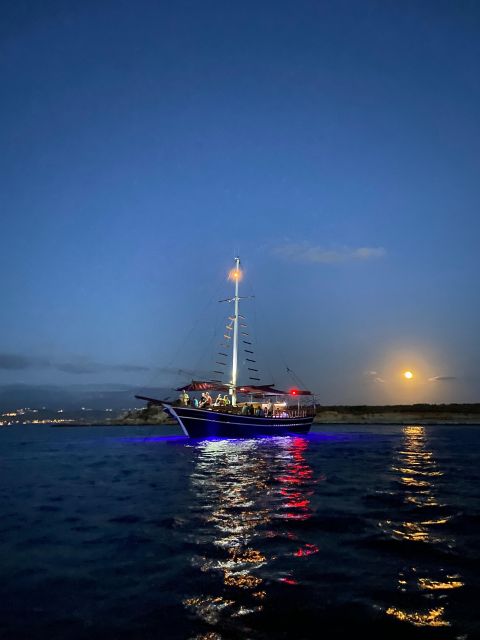Argostoli: Sunset Cruise with Swim Stops, Dinner, and Wine - Who should book this Argostoli sunset cruise?