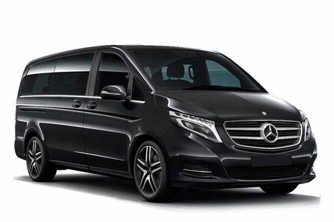 Arrival Transfer from Athens Airport to Athens City - Finding your driver after baggage claim