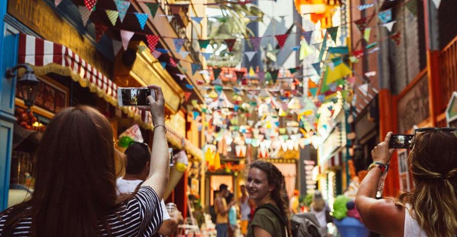 Athens: 2.5-Hour Private City Tour Off the Beaten Track - Why this Athens walk feels different