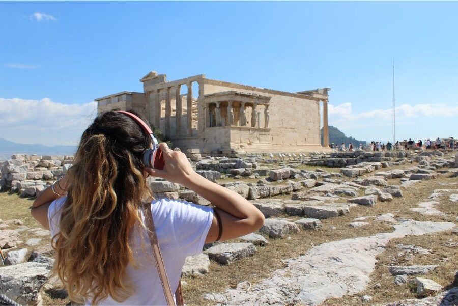 Athens: Acropolis & Acropolis Museum Ticket with Audio Guide - How the audio guide compares with a live guide