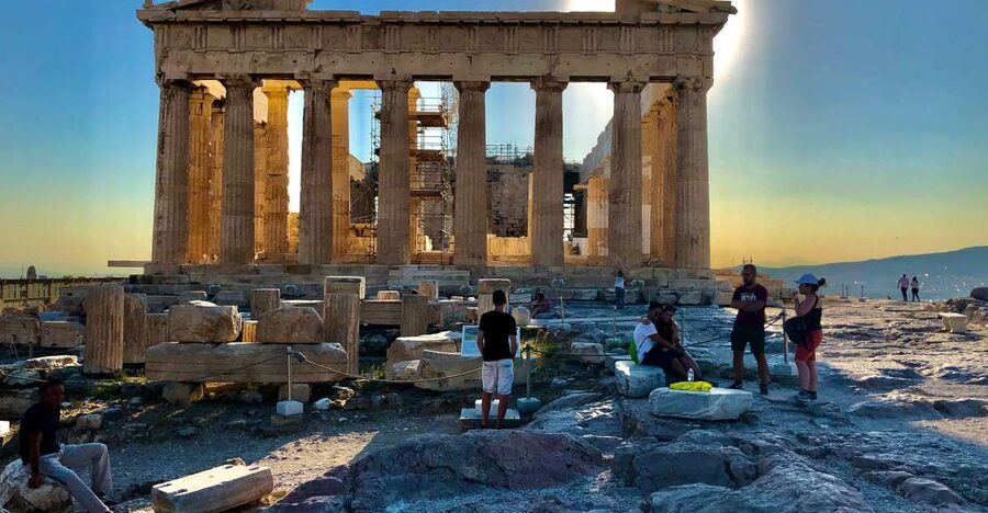 Athens:Acropolis - Historical Center Walking Tour in Spanish - Key points at a glance