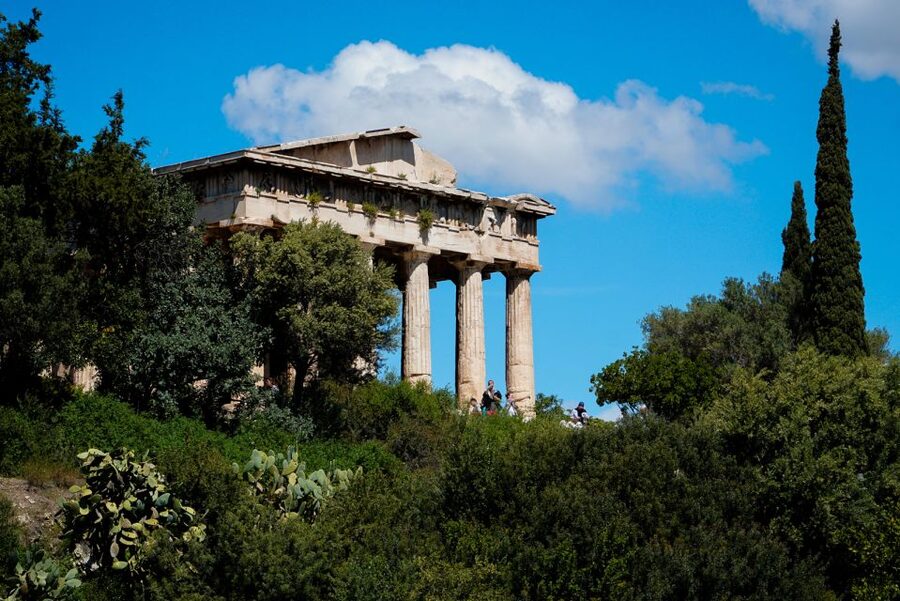 Athens: Acropolis Museum Ticket with Audio Guide - The museum route and the ancient objects
