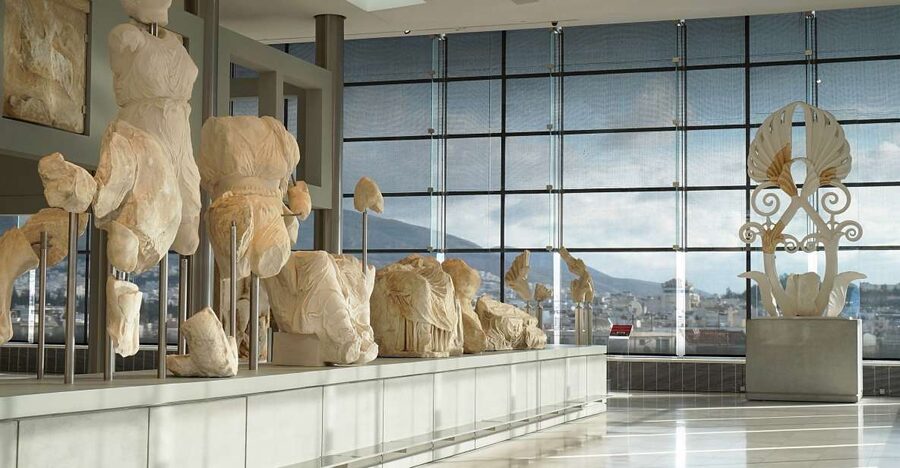 Athens: Acropolis Museum Ticket with optional Audio Guide - Food, rest, and practical comfort