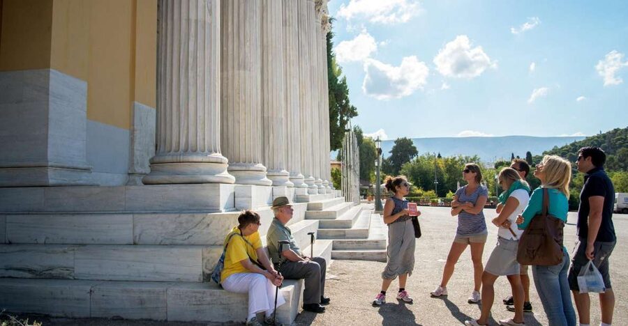 Athens, Acropolis & Museum Tour without Tickets - The guides are the real reason to take it