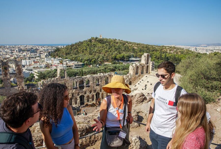 Athens, Acropolis & Museum Tour without Tickets - From Syntagma to Plaka and the Acropolis
