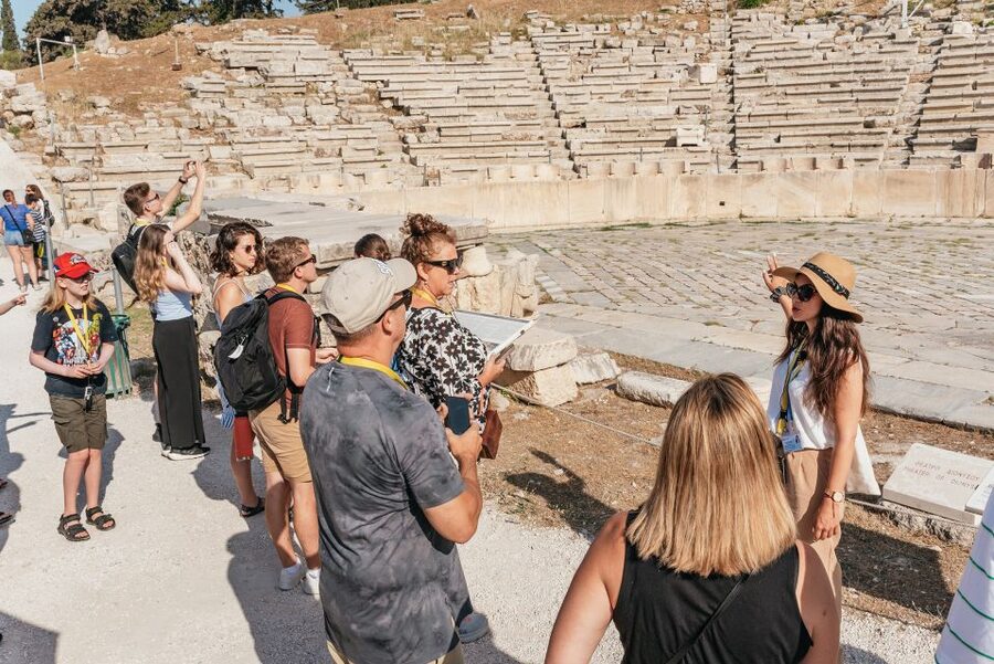 Athens: Acropolis, Parthenon & Acropolis Museum Guided Tour - Group or private tour?