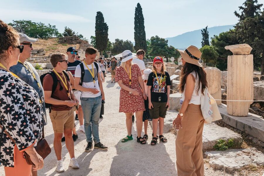 Athens: Acropolis, Parthenon & Acropolis Museum Guided Tour - A short break before the museum