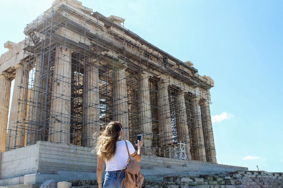Athens: Acropolis Ticket with Audio Guide - Reaching the Acropolis and finding the right entrance
