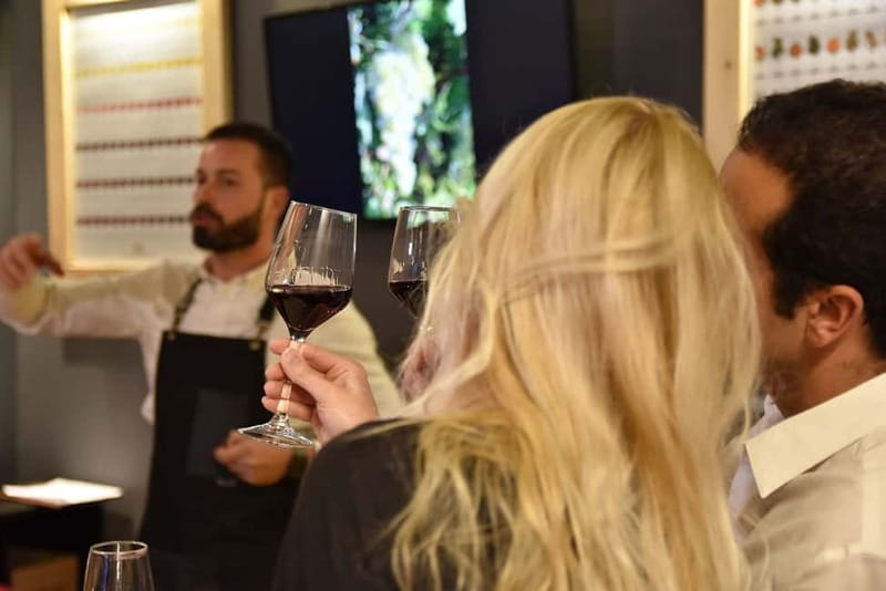 Athens: Acropolis Wine Tasting with Cheese and Olives - Who will get the most from this Athens activity?