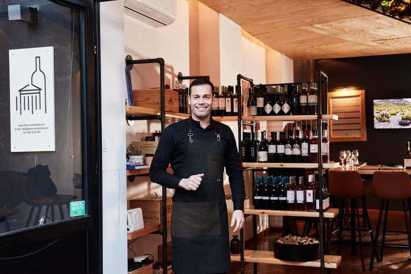 Athens: Acropolis Wine Tasting with Cheese and Olives - What happens during the 90-minute tasting