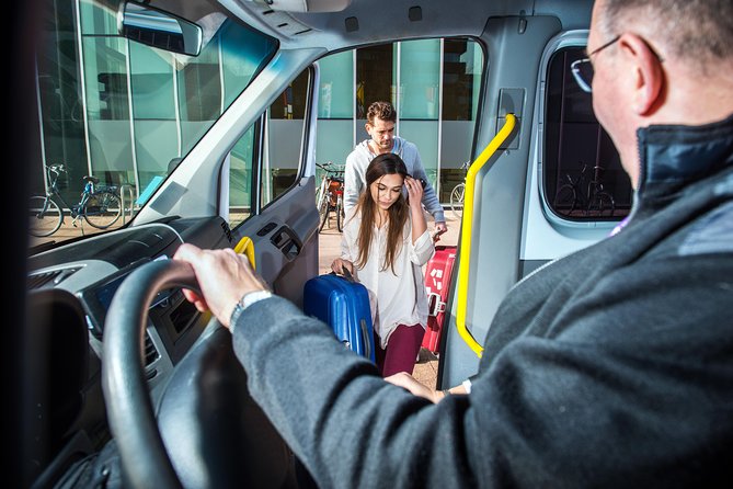 Athens Airport Arrival Transfer to Hotels or Addresses in Athens - Finding the driver after baggage claim