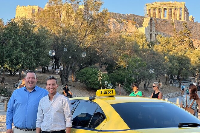 Athens Airport to Athens Center Private Arrival Transfer - The small details that improve the arrival