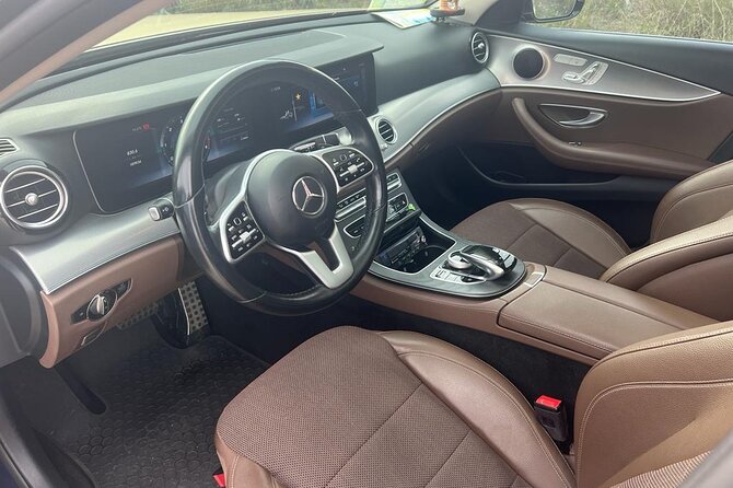 Athens Airport to Athens Center Private Arrival Transfer - Who will get the most from this transfer