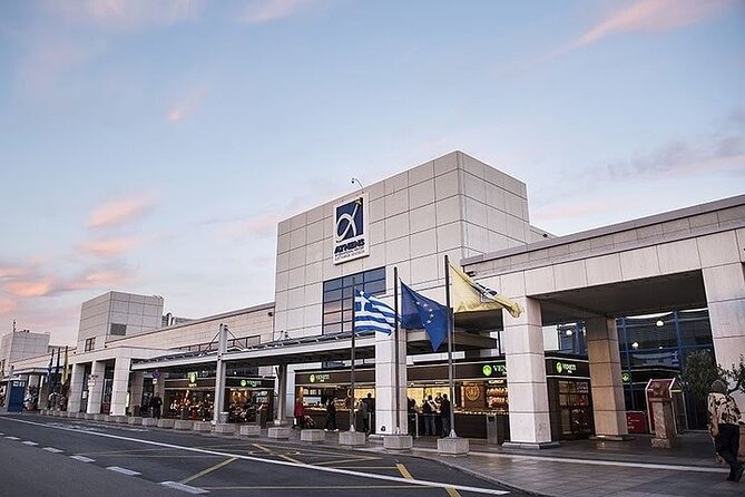 Athens AirPort To Athens Hotels Luxury Private Transfer Service - Helpful drivers and useful first-day advice