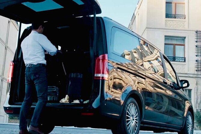 Athens Airport to Athens Hotels Private Arrival Transfer - Communication is the make-or-break detail