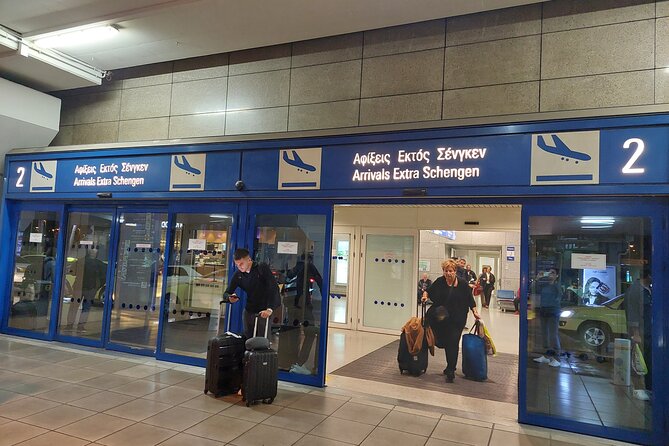 Athens Airport to Athens Hotels Private Transfer with Meet&Greet - Water, Wi-Fi, and useful conversation
