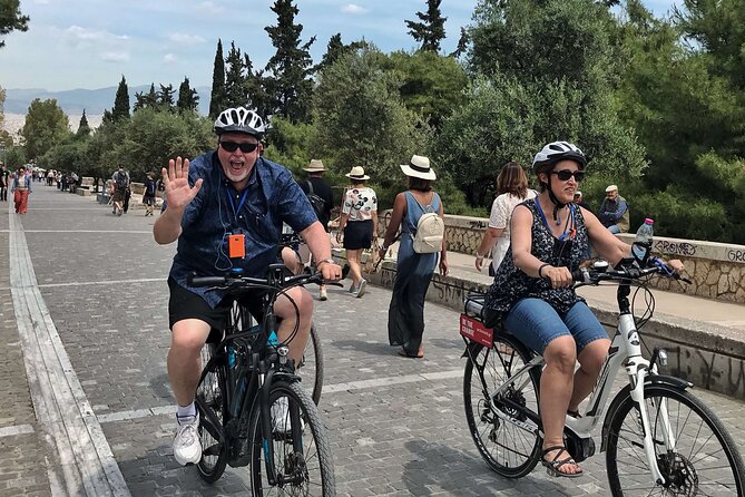 Athens by E-Bike: Monuments, Food & Transfers (Cruise Tour) - Meeting your transfer at the cruise terminal