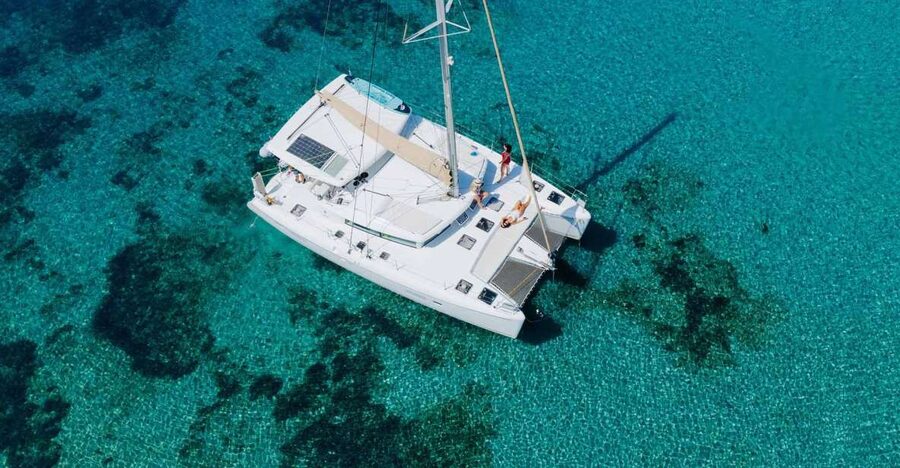 Athens: Catamaran Cruise with Fresh Lunch and Wine - Vouliagmeni and Voula: swimming, food, and time to slow down