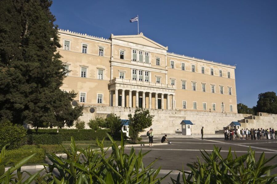 Athens City, Acropolis and Museum Tour with Entry Tickets - From Hadrian’s Arch to Syntagma Square