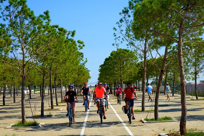 Athens City and Sea bike tour - Starting near the Acropolis and rolling through old Athens