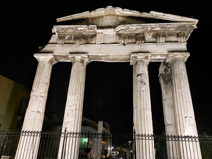 Athens: City Highlights Nighttime Walking Tour in Spanish - Why this Athens night walk works well