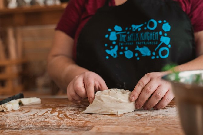 Athens: Classic Cooking Class with Market Visit and Wine - Why this cooking class feels connected to Athens