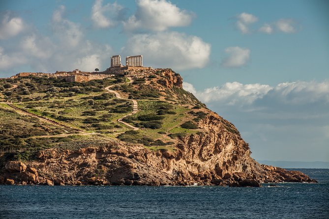 Athens Combo: Hop-on Hop-off Bus & Cape Sounion Sunset Tour - Meeting the bus in central Athens