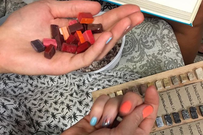 Athens: Create Your Own Mosaic 3h Private Art Class - Choosing a pattern and planning your colors
