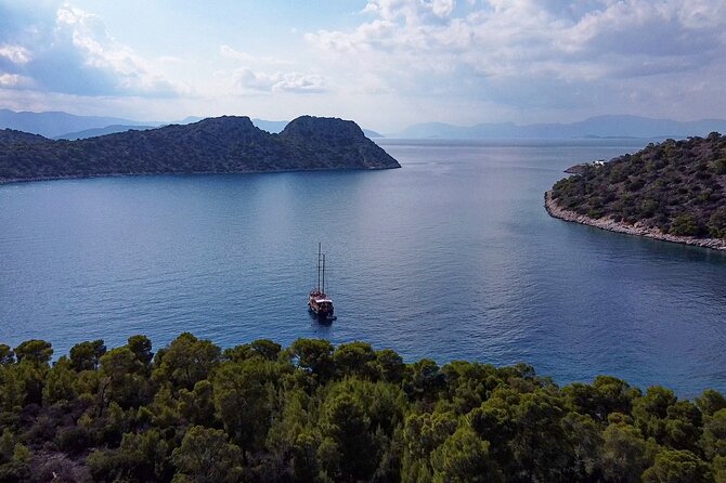Athens Day Cruise: 3 Islands Tour in the Saronic Gulf with Lunch - Lunch, drinks, and what the $157.21 price buys