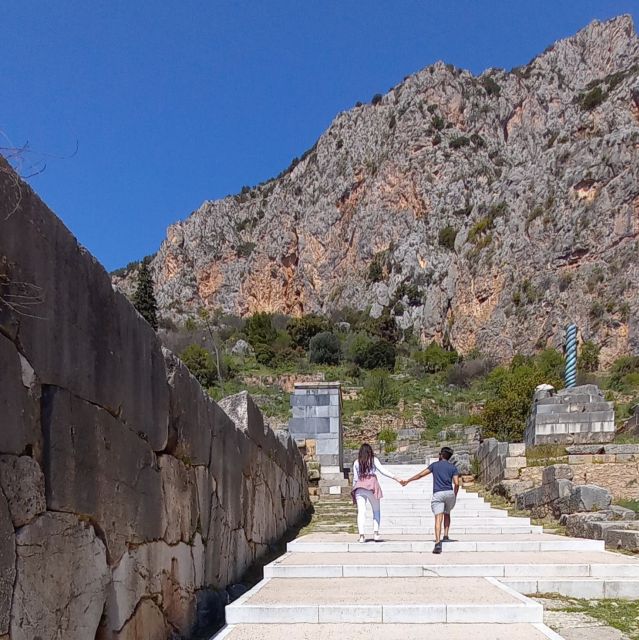 Athens: Delphi, Corycian Cave, and 300 Battlefield Day Trip - From Athens to the foothills of Parnassus