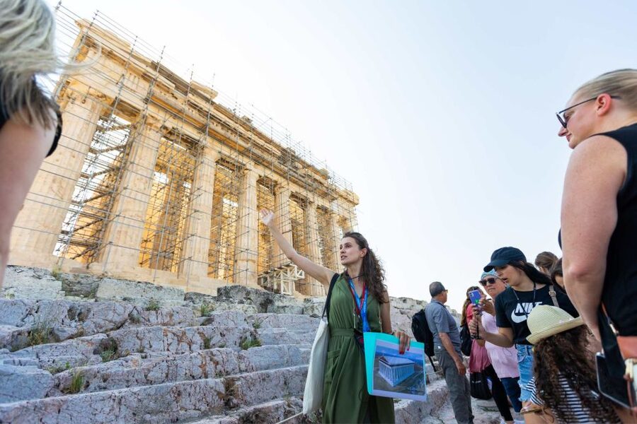 Athens: Early Morning Guided Tour to Acropolis and Museum - Why the Acropolis Museum completes the morning