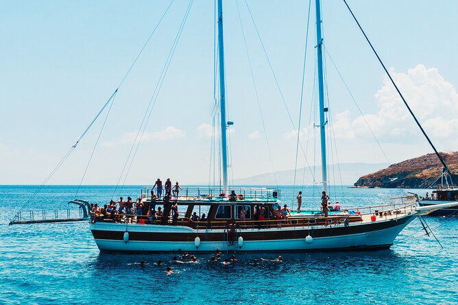Athens: Full-Day Island Hopping Cruise with Lunch and Swimming - Key things to know before booking