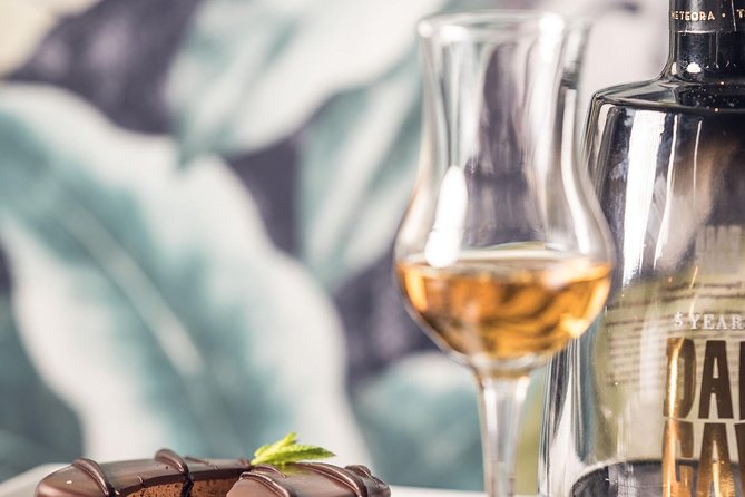 Athens: Greek Wines Tasting with Sommelier and Acropolis Views - Why the Acropolis view changes the experience