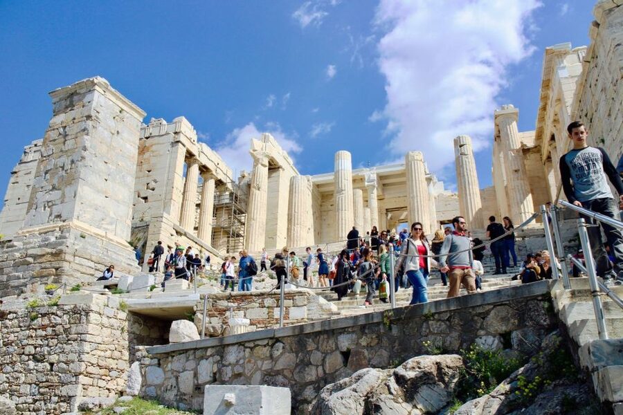 Athens: Guided Tour of Acropolis & Parthenon with Tickets - Why a guide changes the Acropolis visit