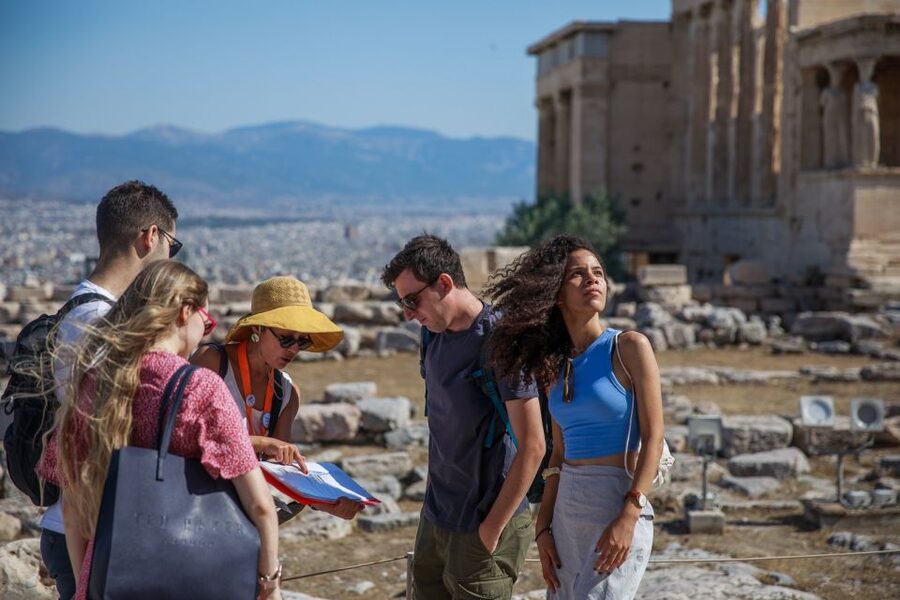Athens: Highlights and Acropolis Guided Tour - Key points at a glance